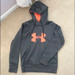 Under Armour Sweatshirt